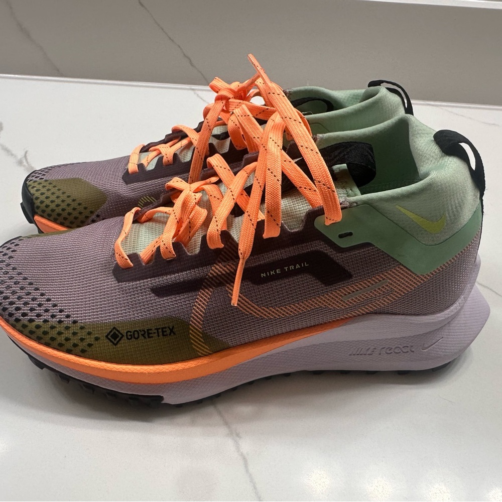 Nike shoes